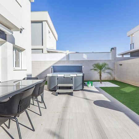 Casa Bos Dolpfin Wellness Luxury Entire Villa Pool & Jacuzzi Gran Alacant Near Beach Puerto Marino 外观 照片